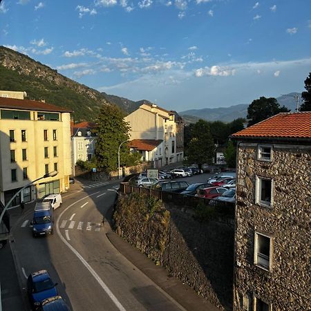 Appartement A Foix Bagian luar foto