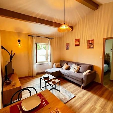 Appartement A Foix Bagian luar foto