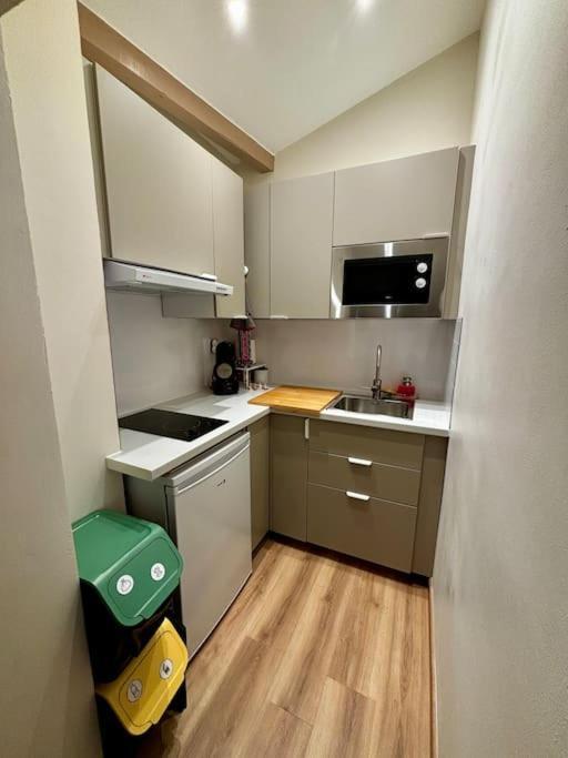Appartement A Foix Bagian luar foto